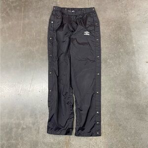 VTG Umbro Black Snap Button Track Pants Tearaway Size Large